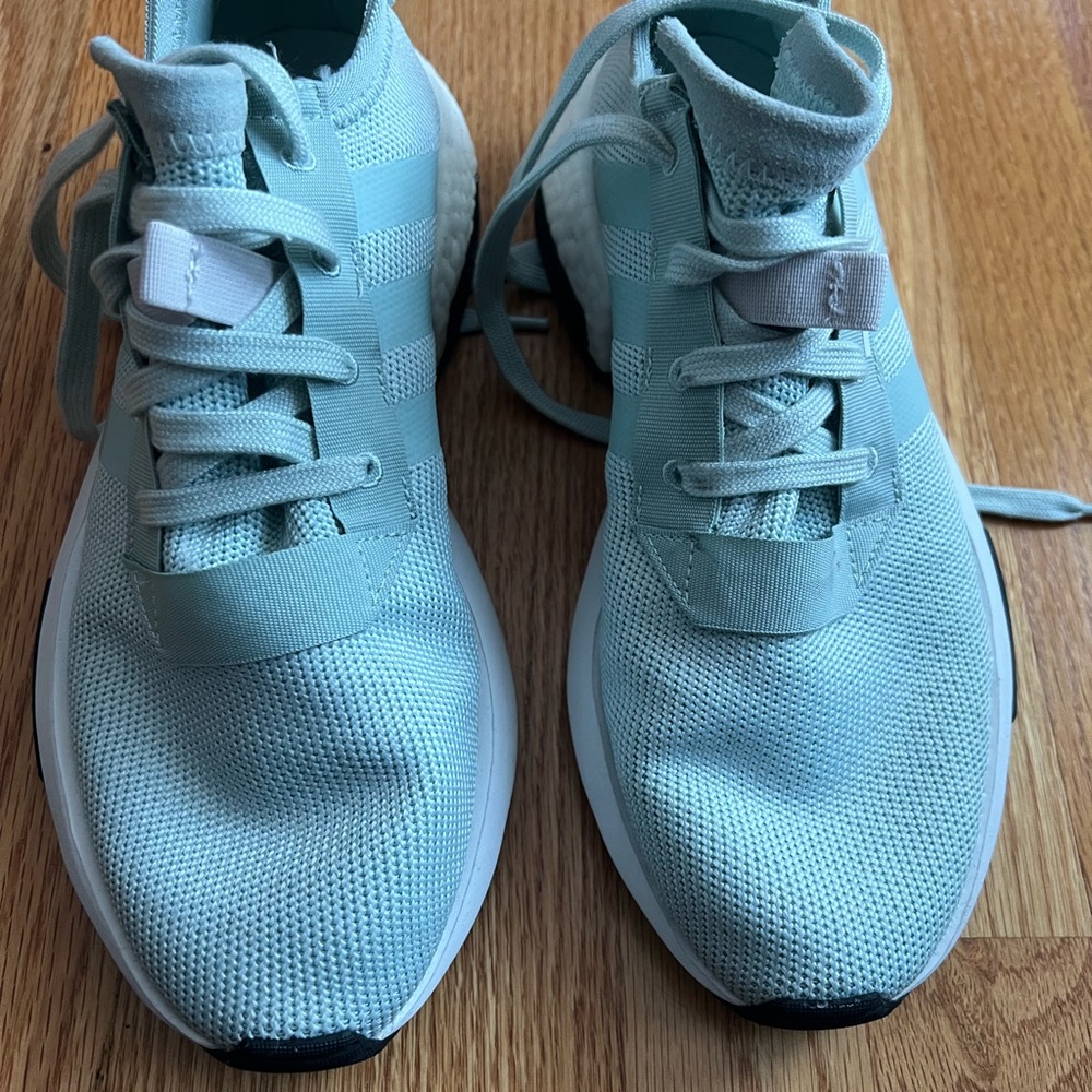 New adidas POD-S3.1 Mint size 7.5